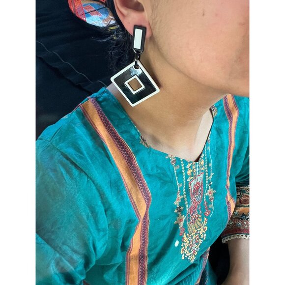 Large Black white Pierced retro acrylic Abstract statement chunky Earring 3.25" - Picture 1 of 4